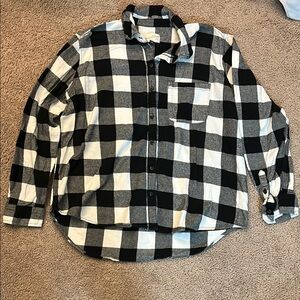 Black and White Checkered Women’s Shirt